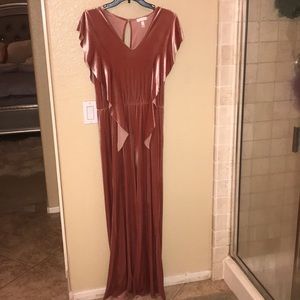 Holiday Special *Gorgeous velvet jumpsuit
